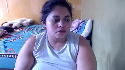 Snapshot of minnie_bbw69 chatting on 18, 4, 2026 Andrea online show from 18, 4, 2026