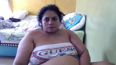 Snapshot of minnie_bbw69 chatting on 23, 4, 2026 Andrea online show from 23, 4, 2026