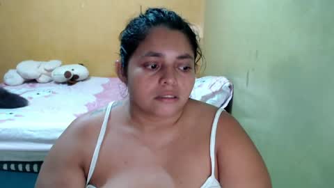Snapshot of minnie_bbw69 chatting on 29, 5, 2026 Andrea online show from 29, 5, 2026