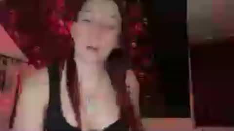 Snapshot of minnyminx chatting on 18, 6, 2026 Minx online show from 18, 6, 2026
