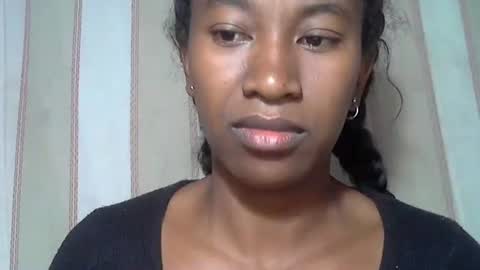 minouch211907 online show from 19, 11, 2025