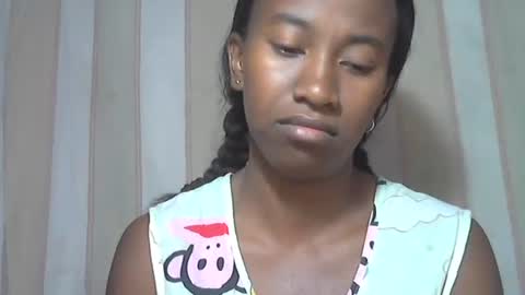 minouch211907 online show from 22, 11, 2025