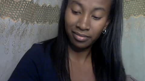 Snapshot of minouch211907 chatting on 15, 7, 2026 minouch211907 online show from 15, 7, 2026