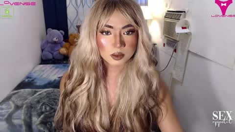 Snapshot of minty_hill chatting on 10, 5, 2026 MARIANE online show from 10, 5, 2026