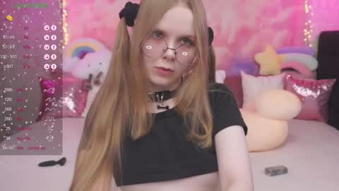 Vikki online show from 3, 3, 2025