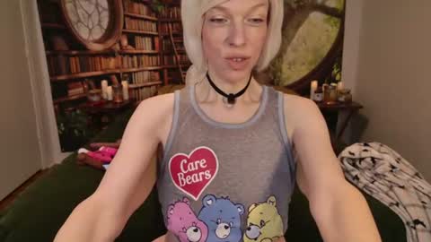 Snapshot of minxtessarae chatting on 20, 6, 2026 Tessa Rae online show from 20, 6, 2026