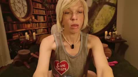 Snapshot of minxtessarae chatting on 24, 6, 2026 Tessa Rae online show from 24, 6, 2026