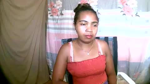 Snapshot of miorah chatting on 2, 2, 2025 miorah online show from 2, 2, 2025