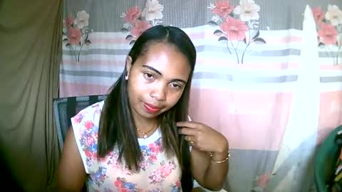 Snapshot of miorah chatting on 2, 2, 2025 miorah online show from 2, 2, 2025