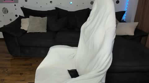 mira_fantasy online show from 6, 10, 2025