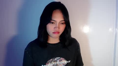 Mira Bella online show from 19, 2, 2025