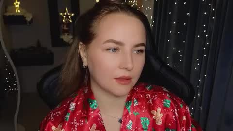 Snapshot of mira_mermayd chatting on 21, 12, 2025 Mira online show from 21, 12, 2025