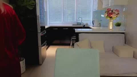 Mira online show from 12, 4, 2026