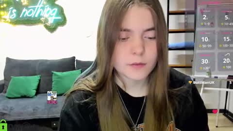 miraa_bloom online show from 14, 12, 2025