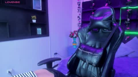 mirabella_miller online show from 30, 3, 2026