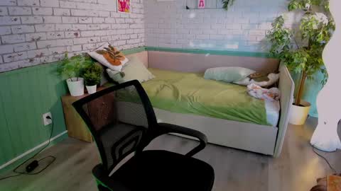 Aki online show from 3, 5, 2026