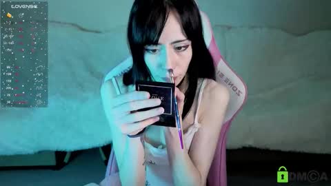 Snapshot of miranaliebert chatting on 16, 10, 2025 Mirana online show from 16, 10, 2025