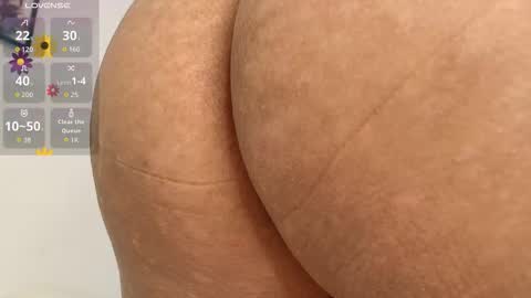 Snapshot of miranda_villa chatting on 10, 9, 2025 Miranda online show from 10, 9, 2025