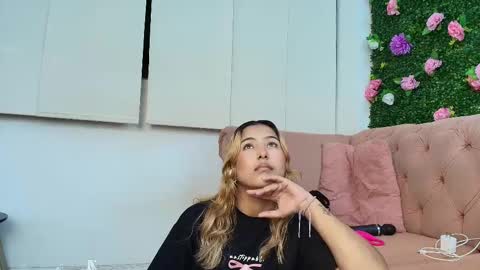 Snapshot of miranda_villa chatting on 22, 9, 2025 Miranda online show from 22, 9, 2025