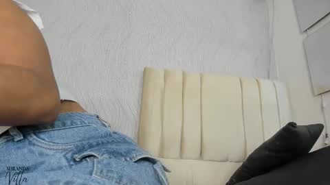 Snapshot of miranda_villa chatting on 5, 10, 2025 Miranda online show from 5, 10, 2025