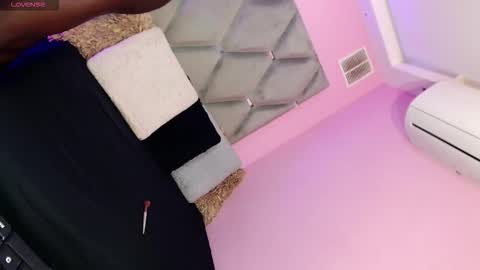 mirandaacollins online show from 8, 11, 2025