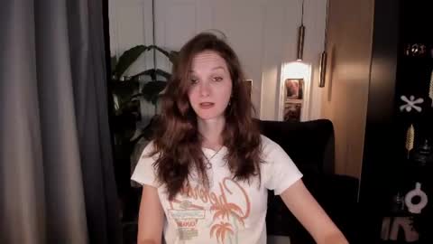 Snapshot of mirandaglow chatting on 27, 6, 2026 Miranda online show from 27, 6, 2026