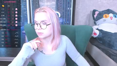 Snapshot of miray_kuriyama chatting on 10, 1, 2025 Kira online show from 10, 1, 2025