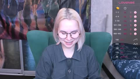 Snapshot of miray_kuriyama chatting on 2, 2, 2025 Kira online show from 2, 2, 2025