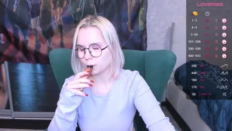 Snapshot of miray_kuriyama chatting on 7, 2, 2025 Kira online show from 7, 2, 2025