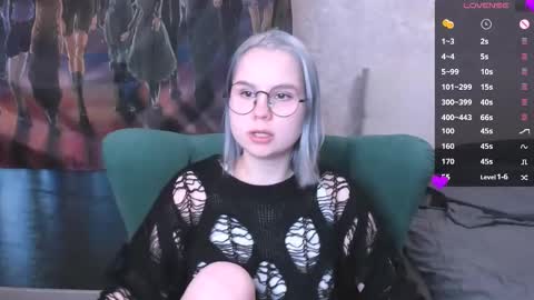 Snapshot of miray_kuriyama chatting on 1, 3, 2025 Kira online show from 1, 3, 2025