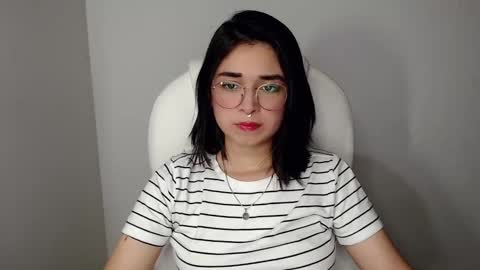 Snapshot of misha__sweet__27 chatting on 23, 1, 2025 misha online show from 23, 1, 2025