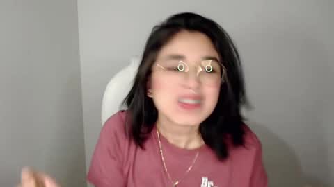 Snapshot of misha__sweet__27 chatting on 2, 2, 2025 misha online show from 2, 2, 2025