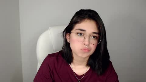 Snapshot of misha__sweet__27 chatting on 4, 2, 2025 misha online show from 4, 2, 2025