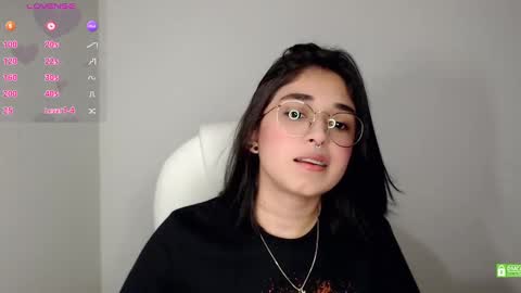 Snapshot of misha__sweet__27 chatting on 15, 2, 2025 misha online show from 15, 2, 2025