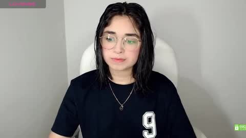 Snapshot of misha__sweet__27 chatting on 26, 2, 2025 misha online show from 26, 2, 2025