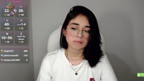Snapshot of misha__sweet__27 chatting on 2, 3, 2025 misha online show from 2, 3, 2025
