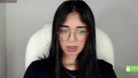 Snapshot of misha__sweet__27 chatting on 14, 10, 2025 misha online show from 14, 10, 2025