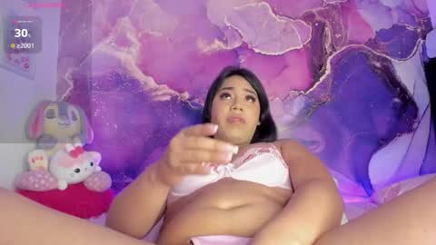 Snapshot of mishelbubble01 chatting on 2, 10, 2025 mishelbubble01 online show from 2, 10, 2025