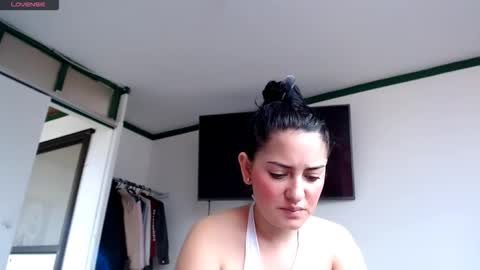 Snapshot of misnicol chatting on 11, 3, 2026 Nicol online show from 11, 3, 2026