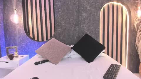 Antonella online show from 10, 3, 2025