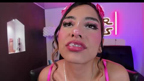 Snapshot of miss___allison chatting on 4, 3, 2026 Allison online show from 4, 3, 2026