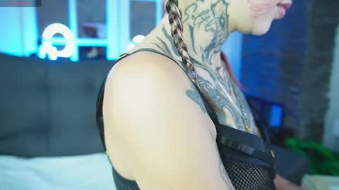 miss___angel online show from 15, 5, 2026