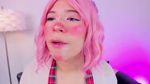 Snapshot of miss__daphne chatting on 27, 9, 2025 Daphne online show from 27, 9, 2025