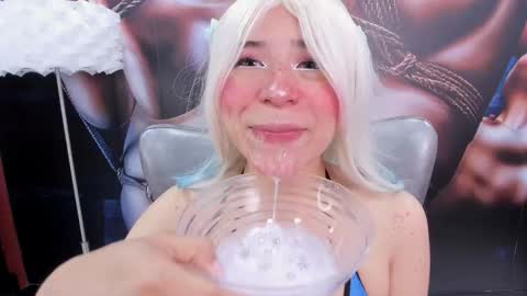 Snapshot of miss__daphne chatting on 11, 10, 2025 Daphne online show from 11, 10, 2025