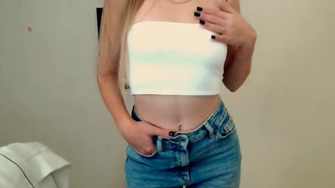 Angelina online show from 30, 9, 2025