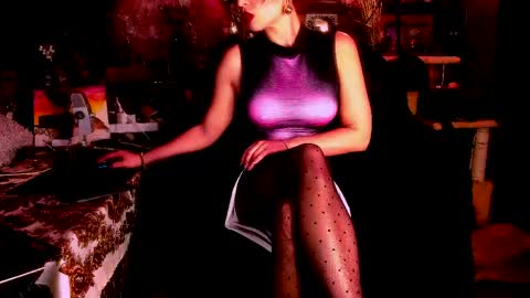 missAsmodeus online show from 19, 4, 2026