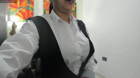 Clare PocaHose online show from 16, 1, 2026