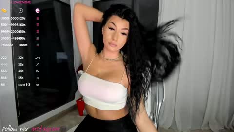 miss_diamond__ online show from 15, 2, 2025