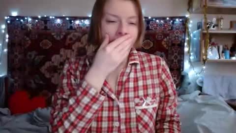 Elis online show from 6, 1, 2025