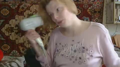 Snapshot of miss_elistia_ chatting on 7, 5, 2026 Elis online show from 7, 5, 2026